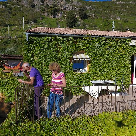 A Pianella Hotell Castirla Eksteriør bilde